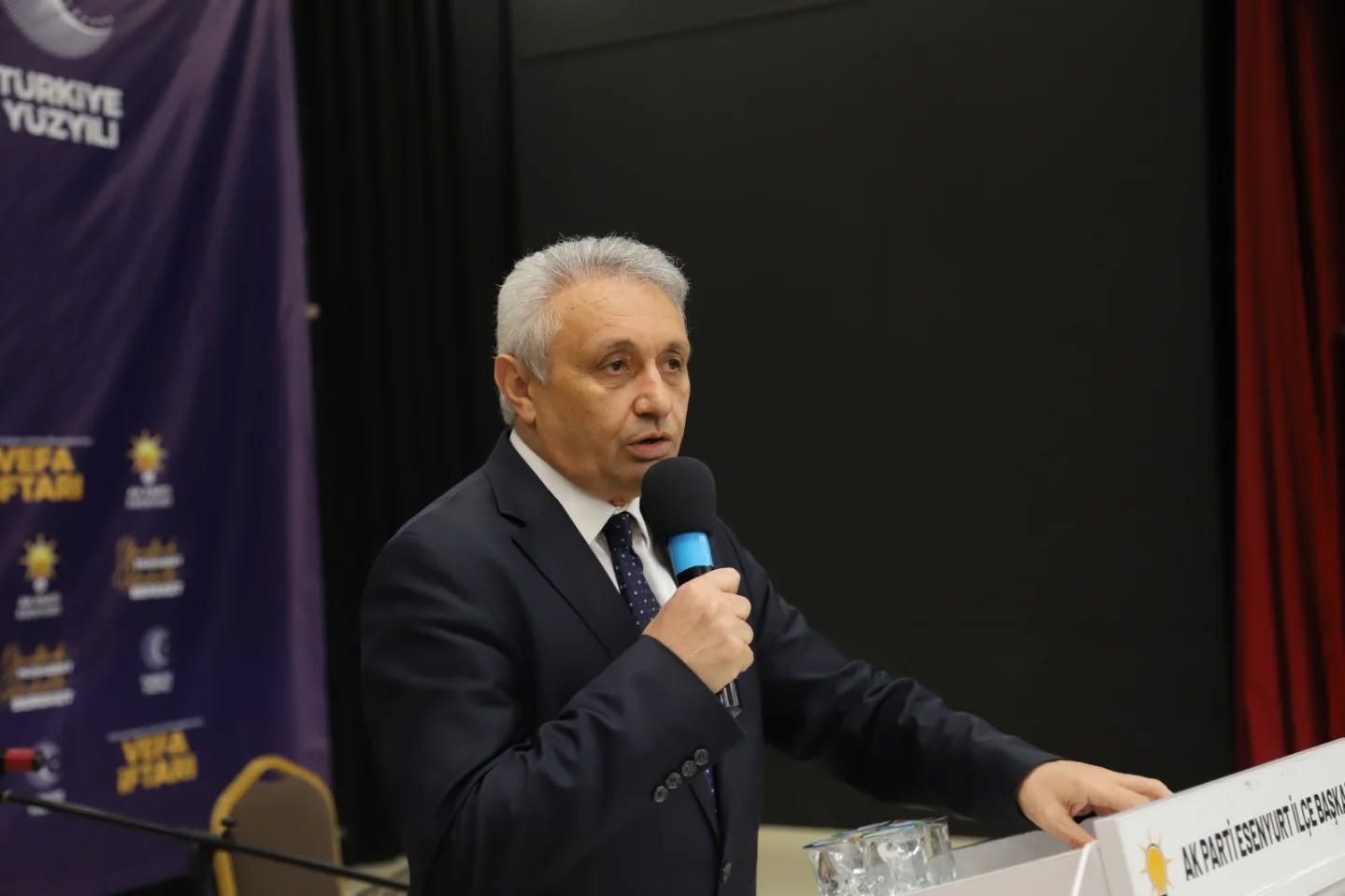 AK TEŞKİLAT VEFA İFTARINDA AYNI SOFRADA BULUŞTU